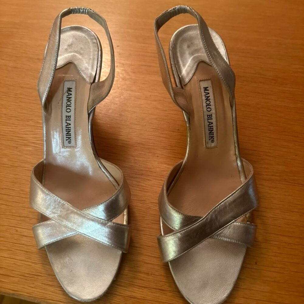 Manolo Blahnik Silver Metallic Slingback Kitten Heel Sandals